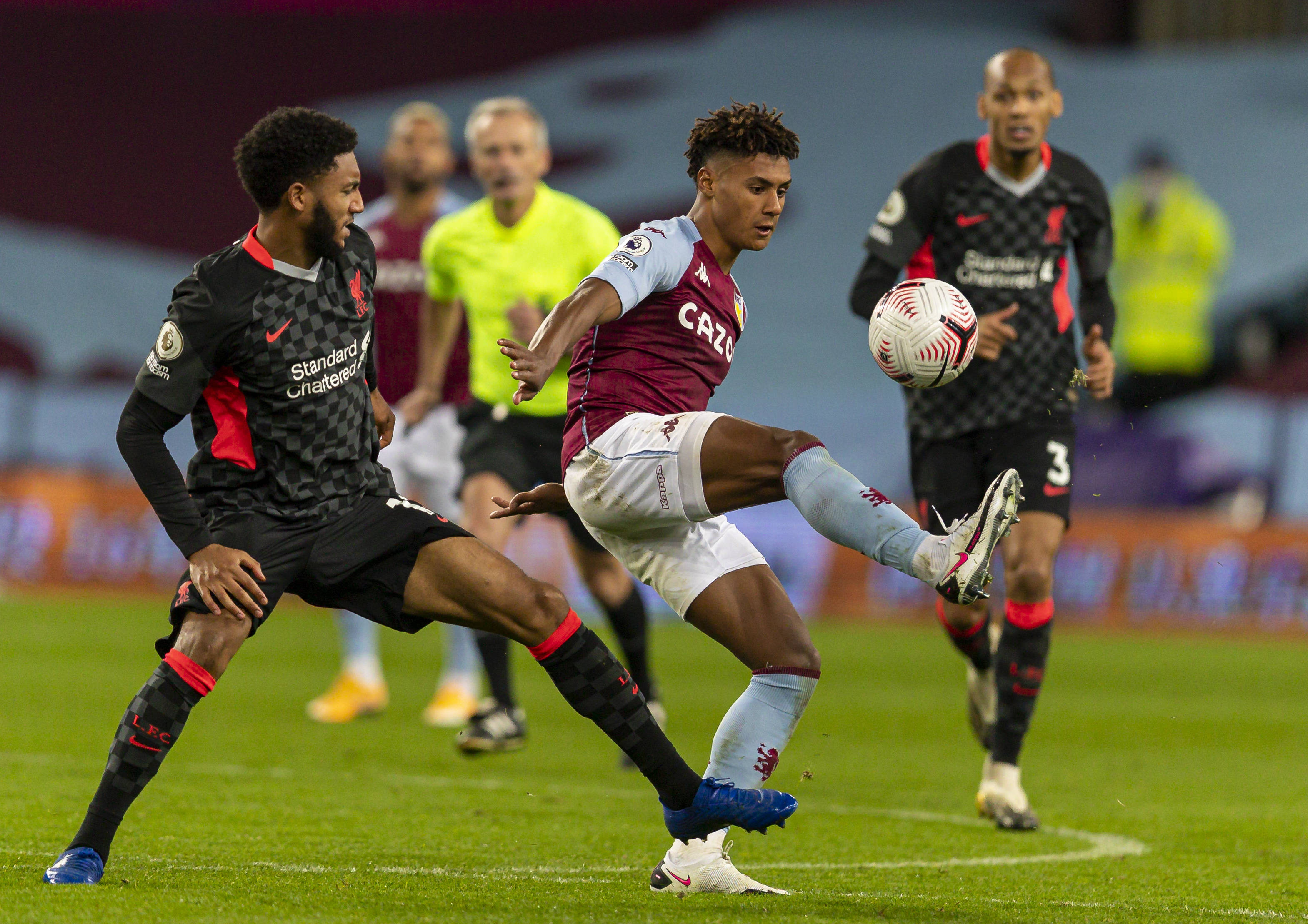 是每位足球 是每位足球