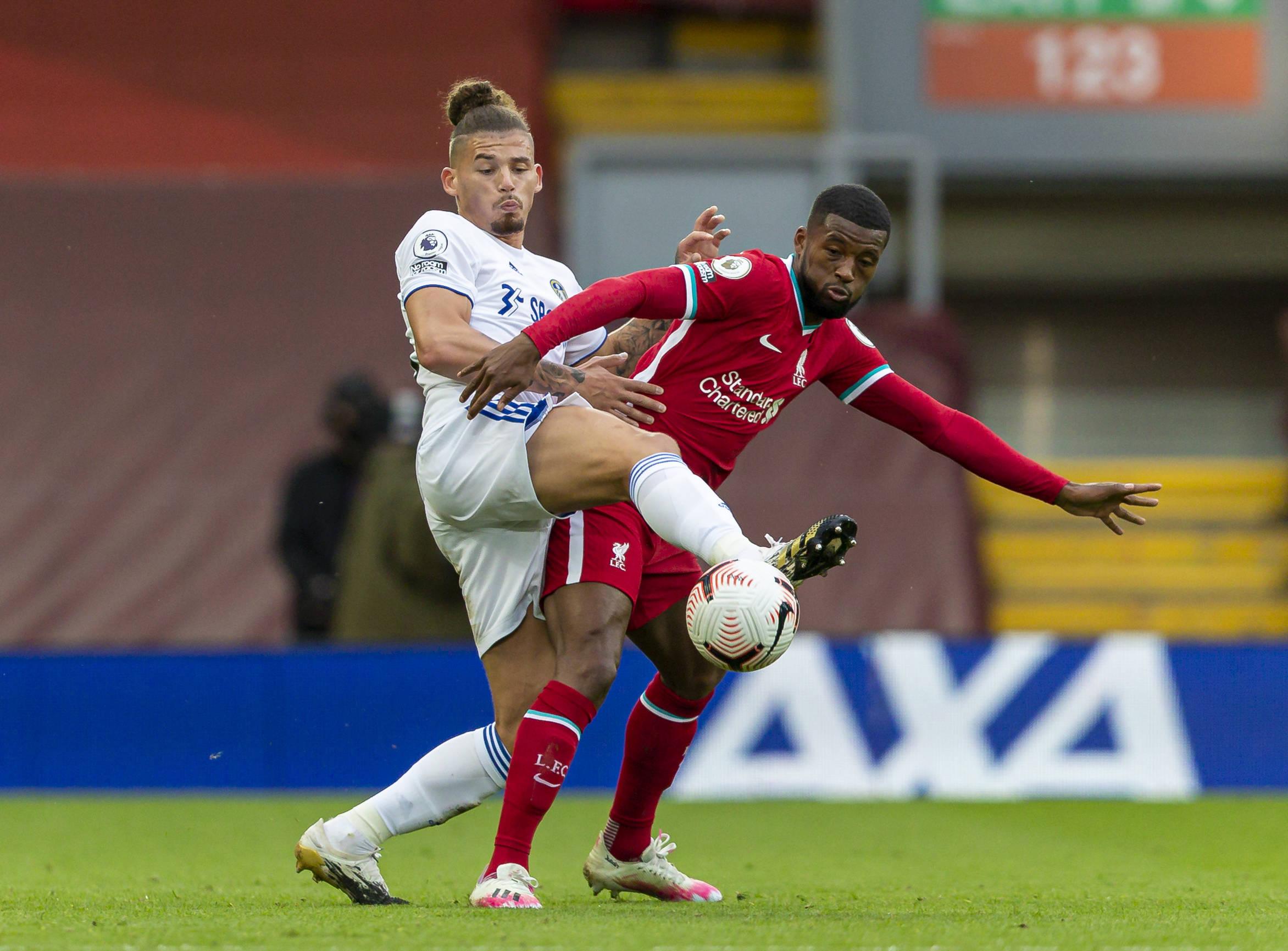 冬训迎来逆袭 转会蓉城踢首发